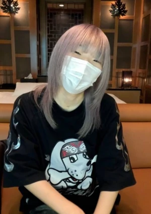 あさひ(18\) 4回目撮影 可愛いスレンダーちっぱいに変たいのクリスマス。女体ケーキにしたまま、生クリームを塗ったちん〇でイラマました。その後、アナル生姜責めしたりしました。