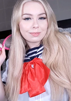 [2 Camera Shots, Uncensored] I Met A 26-year-old Hungarian Illustration Designer On A Matching App And 30 Minutes Later, I Fucked Her With 3 Creampies In A Row!