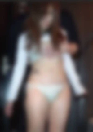 【素人個撮】 【中出し】ヒミツの関係を続けている、エロ可愛い人妻を拘/束