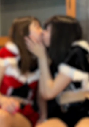 Christmas Party 3P With O L-chan, The Number One 3P In 2024, And That Girl Who Just Graduated From Uniform