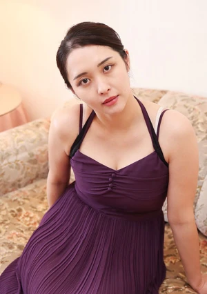 土下座するからチンポをください！星野さやか