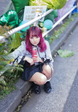 フォ ロワー万超え現職アイドルこのみちゃん★初めてのハメ撮り♡絶叫系淫語連発で膣内射精