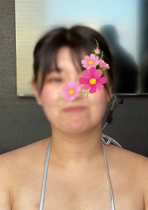 ご褒美ザーメン連続大量顔射\! ムチムチ巨乳のフェラ職人が4本の肉棒を次から次へとパックンチョからの大量ぶっかけ★Fカップねっとりフェラ抜き職人しぐれちゃんVol.3