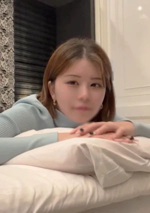 男潮吹き「お願い、それだめ...」美女に亀頭を攻められ羞恥的潮吹き、悔しかったので美女の奥に中出種付け　