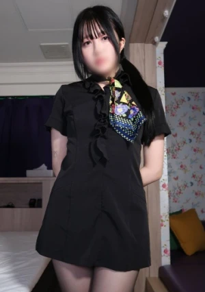 [即ハメ中出し素人妻］無修正【美人メンエス嬢】 ヌキ無し店舗の人気セラピストとガチ交渉！後日～店には内緒でこさつ出来ちゃいました。乱れる姿がえちすぎる❤膣奥プレスの中出し⤴フェラごっくん/オナ二―有