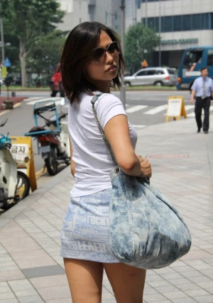 オリビア from 韓国