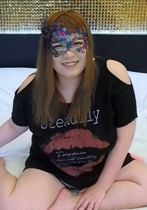 【超乳Kカップ大暴れ】 Ｋカップの超乳はデスクでパソコン操作に邪魔になっちゃいます！食品メーカー事務員が欲求不満でマッチングアプリでセフレ募集！25歳悠里ちゃん第2章【海外版】