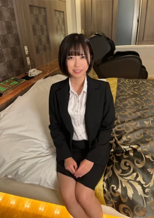 23歳医療系企業勤め　初々しい新卒が　巨根君に突かれ痙攣\! !!巨根の濃い白濁液が中で暴発妊娠