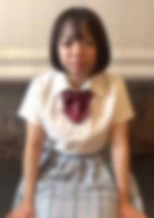 天然陰毛の残る素朴で隠れ美巨乳な18歳しずくちゃんと休憩なしの2連続性行為。ひとまわり以上のオジサンに大量孕ませ中出しされちゃう！ 妊.し.ん不可避の種付け行為！特典:天然美巨乳パイズリ挟射！