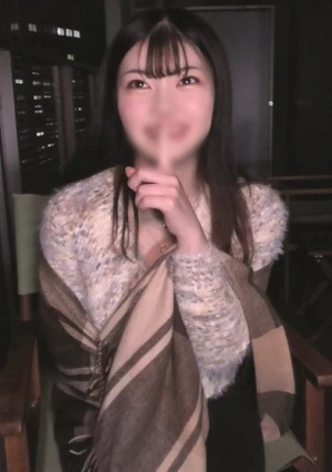 [即ハメ中出し素人妻］無修正≪清楚妻➡ベランダ露出！ 穴開きジーンズ×濃厚精液で生中出し≫ジーンズの穴から覗く美マンコをナマで突きまくり！未使用並きつきつマンコに連続中出し！日常も旦那も忘れてイキまくり