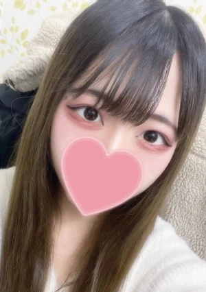 【素人19歳♡顔出し】 可愛い♡エナちゃんを事務所と洗面台の前でハメ！最後は勿論解らせ中出し！特典有り