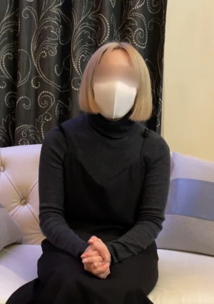 ギャップがエロい美容師27歳。 久々のチンポをぶち込まれ我を忘れてヒイヒイ喘ぐ。