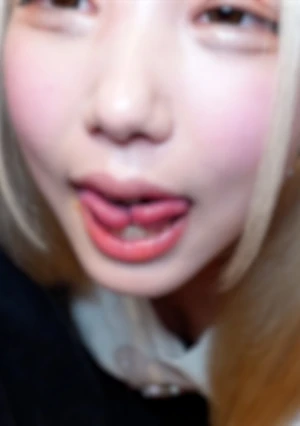 【晒し上げ】 大久保公園で初立ちんぼのGｶｯﾌﾟ脱税ｺﾝｶﾌｪ嬢。社会を舐め腐った態度にハメ撮り種付けぴえん。