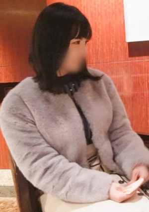 【筋肉フェチのアラサー】 【婚約者アリ】大人しそうなアラサー女子は隠れ筋肉フェチ。好みのマッチョにガンガンヤラれて床がビショビショに、、、【動画は顔出し】