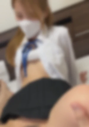 卒業した華奢なあの子と再会。 大人の生ハメセックスを当時の制服で