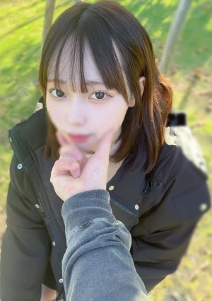 【乃〇坂】 方言が可愛い西野〇瀬似の地方JD。最強の顔立ちなのに感度MAXで洪水潮吹き。安産型の体型に我慢できず2 度の種付け嵐。。。