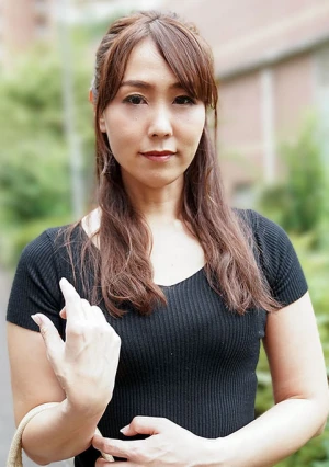 夫に隠れてお小遣い稼ぎする刺激に飢えた人妻