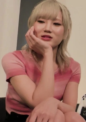 キスナマNGの小生意気なモデル体型体脂肪率8%のスレンダー白金髪ギャルにゴムを外し勝手に生中出し。