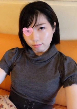 【無・個撮】 真面目なルックスの隠れ巨乳ちゃんのエロギャップと未処理のマンコに大興奮したハメ撮り記録