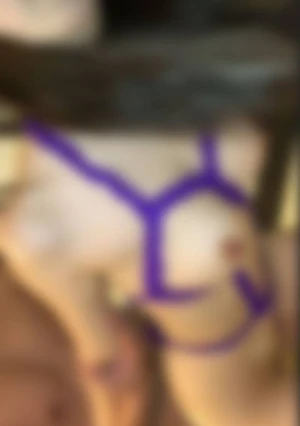 【無修正】 【顔出し】【中出し】お手本のようなアヘ顔を披露してくれるEカップJDの素晴らしい胸をさらに強調してくれる謎の紐を着せて生ハメ中出し