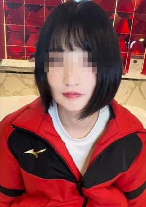 ”都内18歳バレー 部長　顔出し出演”　妊娠覚悟の人生初生中出し個撮。※無くなり次第終了