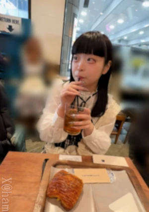 [Unreleased] 148cm Tall 18-year-old Cafe Girl. A Sweaty Big Cock Makes Her Face Look Like A Slut. Her Horny Vagina Is Inseminated Twice