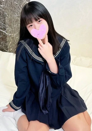 【無修正・清純黒髪ロング】 清純セーラー服美●女との濃密すぎるデートは痙攣する膣内に大量中出しの種付けセックス!!