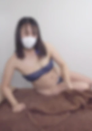 【無/ハメ】 ２人のお〇さんがいらっしゃる、４０代半ばの主婦の女性がネット予約で来店してくれました。成熟した肉感的な奥様は育児等で、お疲れのようなので指圧、リンパマッサージでほ