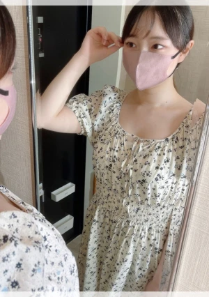 個撮)オジ活女子大生。黒パンスト着衣ハメ撮り。