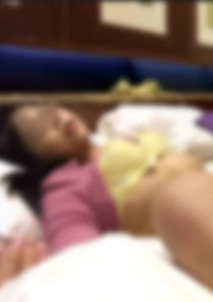 【無修正】 【素人個撮】訳あり人妻借金地獄！生の肉棒を奥まで突っ込み大量中出し