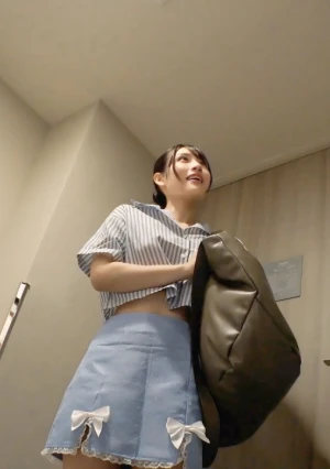 【SS級メンエス】 超人気嬢Mちゃんに2連続射精 ゴムを外して出禁覚悟の中出し。