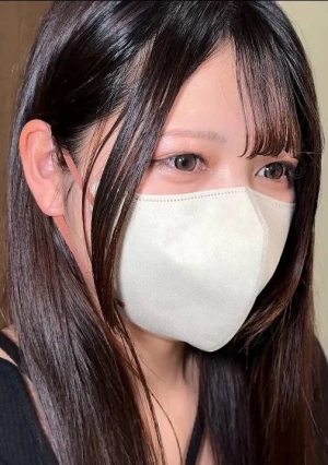 【完全素人】 カワイイのにエロすぎる逸材19歳。危険日だけど生挿入。あまりの気持ちよさに腰が止まらず大量中出し。