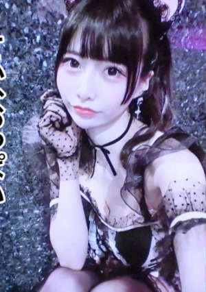 【倍倍オイル6P鬼枕】美乳Fカップに細身でスタイル抜群の地雷系女子！しかも人気コンカフェ嬢で顔面ツヨツヨ！非の打ち所がない完全無敵で生粋のぴえん系はなぜパパ活…？おじ嫌いの美少女が、抱かれイカされ堕ちていく！理性ぶっ壊れておマ●コが超発情モード！6Pぬるぬるオイル乱交でおじ相手にリアル鬼枕で濃厚中出し！！！