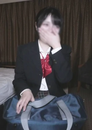 [無修正・完全素人・中出し・潮吹き] 激カワ18ガチ地下アイドル※訳ありの裏稼業　エチエチな身体をさらけ出しちゃいます