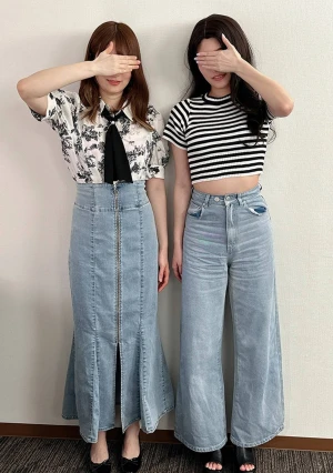 【貴重！研究・動画】 スプリットタン女 が おねえちゃん を連れてきた！しまいのカラダを味比べ！３男６金玉分の種付けくらってビックビク白目でイキまくる淫乱シスターずの乱交個撮