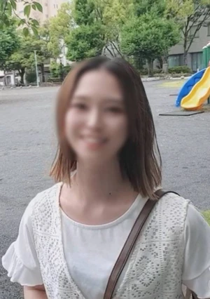 旦那とむすめを送り届け…一人の女の私を知ってほしく て旦那で満たされない部分を他の男性で昼間に重なり合い快楽を満たす色白若妻