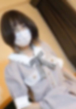 【素人個撮】 【無修正】【3ｐ】クンニ/オモチャ責め/ナマ/連続中出し/ココロもカラダも華奢な１８歳が変態の餌食に！！