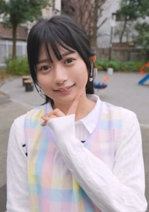 仕事のストレスをオナニーで発散する神ビジュ保育士かりん先生と、初撮り。