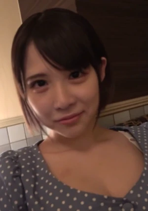 腰を浮かせてヒクヒク「スゴイ気持ち良い」出会い系でみつけたかわいこちゃん！ 最後は中出しまでおねだり♡