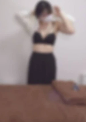 【無/なま中出し】 清潔感があって、長身の美しいプロポーションのリピーターさんの来店です。マッサージすることで、血流を良くする効果がもう腰を浮かしたり、くねくねとびっくりです！