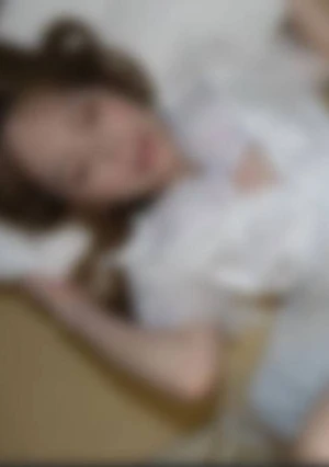 【無修正】 【顔出し】見た目はエステとか美容系なのに給食センターで働く美人妻が弄ばれる。［第二弾］