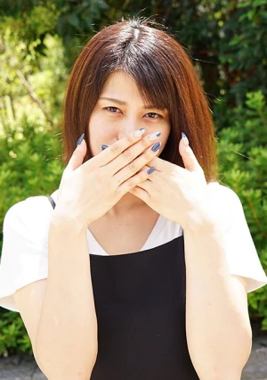 ごっくんする人妻たち141 ~ 3Pで3度も連続精飲するスケベな人妻 ~