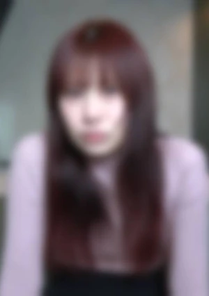 【個人撮影/素人】 （本編顔出し）2〇歳〇きちゃん。高身長・スレンダー・パイパンの3拍子揃ったいまどき美女。普段は一般OLさんですが、内緒のバイトでハメ撮り挑戦。遠慮なく中出しかましときました