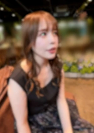 【他言無用】 昼は先生、夜は予約待ちﾒﾝｴｽ嬢。品性溢れるｳｸﾗｲﾅﾊｰﾌ美女の色白美肌に顔射＋中出し記録。。抽選で店舗教えます