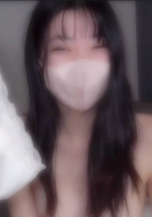 美乳だか陥没乳首！【無】 【生ハメ顔射】パンツが汚すぎる美女。このギャップが良い。オナホにして生ハメ顔射。ケツもデカかった。