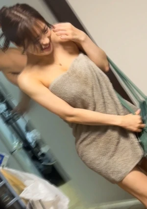 S区爆乳美ボディお姉さん