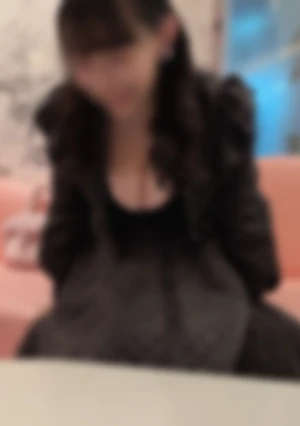 【FC2規格外/膣奥4発射】 超乳‼胸囲110cmを超える巨大乳輪のMカップ爆美女が降臨。重量級の爆乳をたっぷり感じる永久保存必至の生姦中出し映像♡【本編/顔モ無】