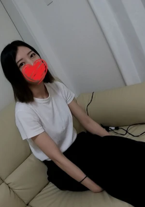 超リアルなガチ寝取り！ 新婚ほやほやの自宅で♡いつ旦那が帰宅するかひやひやの中、淫乱人妻をハメ倒し***中出し♡