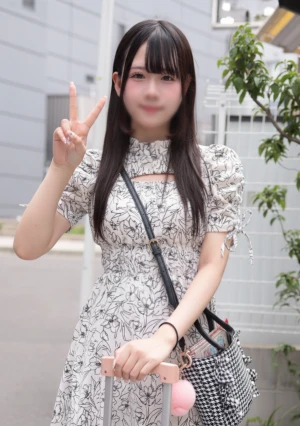 【初撮】ガチ18才経験人数1人?色白現彳殳専.門〇生。ある訳で撮影応募、巨根で激しく突かれパイパンマンコに精液を注ぎ込む