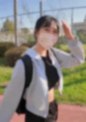 【初撮】感度も性格も抜群の陸上部ムスメ。大会の前にランニングで鍛えた引き締まった美尻を巨根でリラックスさせる。【そこ気持ちいい…】と喘ぎながら膣奥まで突かれ、ぴちょマンコ種付け